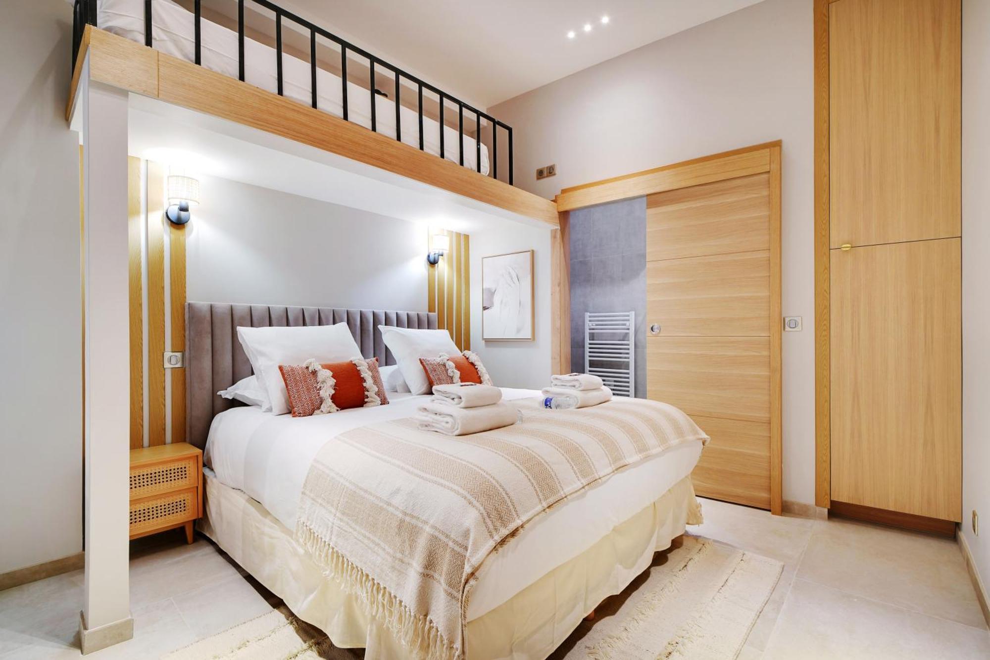 Superbe Appartement- 7P- Sacre Coeur Ramey I Paris Eksteriør billede